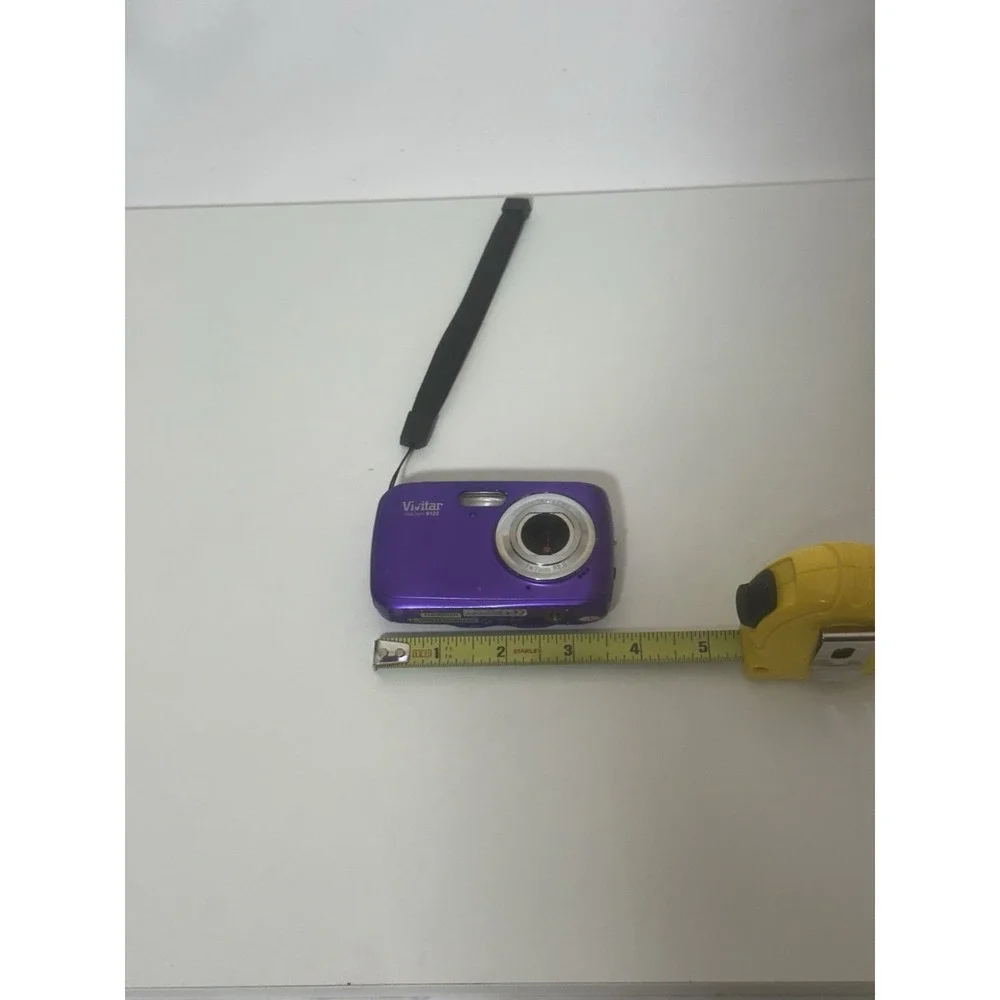 purple Vivitar ViviCam 9112 Digital Camera Untested